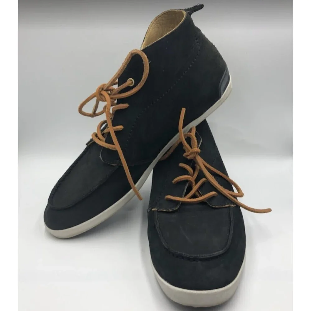 UGG Australia Men’s Black Suede Ankle Chukka Boots Size 12 Lightweight Comfort